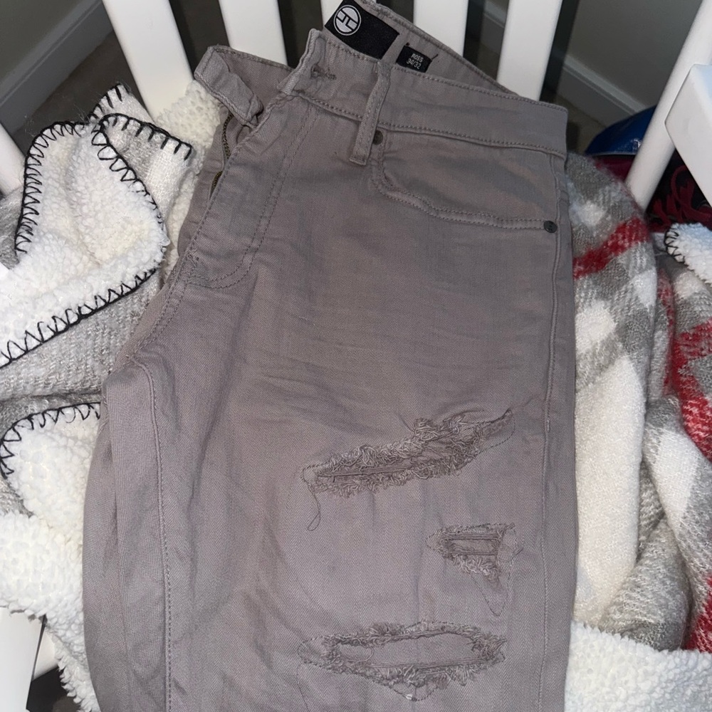 Men's Grayish/ purplish Distressed jeans